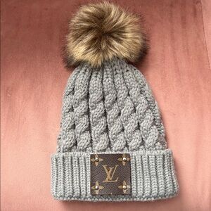 Louis Vuitton up-cycled Material Gray Cable Knit Beanie with Brown Fur Pom. NEW